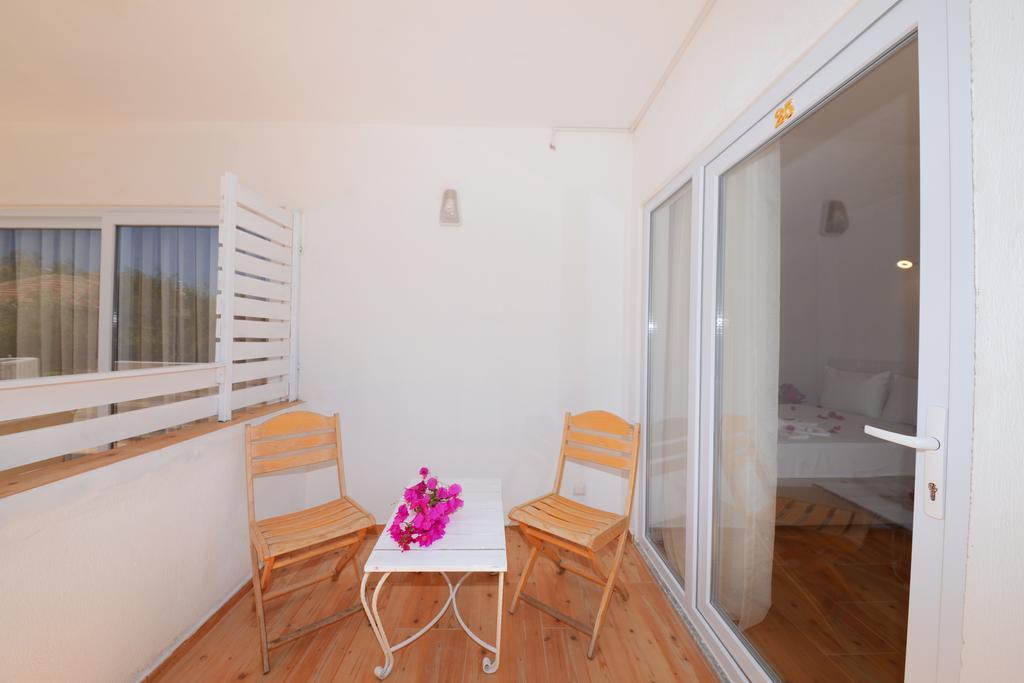 קלקן Neruda Hotel מראה חיצוני תמונה
